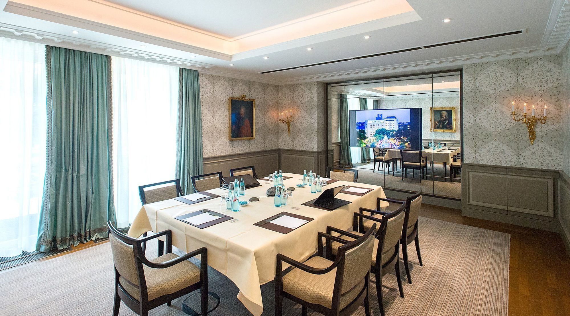 Grandhotel Hessischer Hof - Hotel Frankfurt Франкфурт на Майн Съоръжения снимка