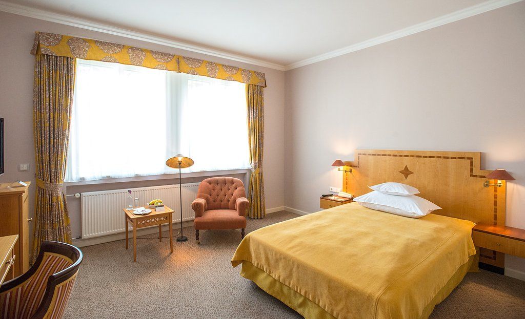 Grandhotel Hessischer Hof - Hotel Frankfurt Франкфурт на Майн Екстериор снимка
