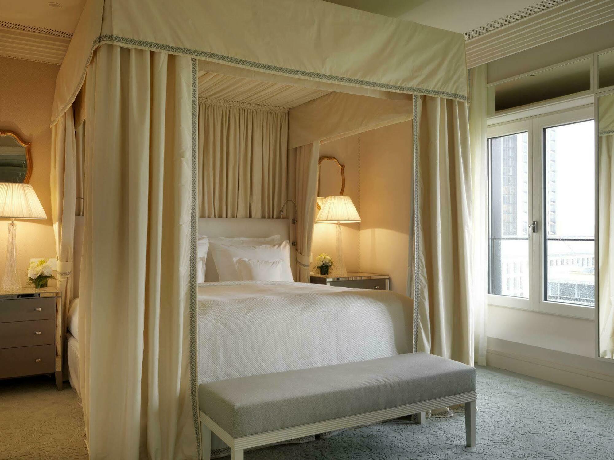 Grandhotel Hessischer Hof - Hotel Frankfurt Франкфурт на Майн Екстериор снимка