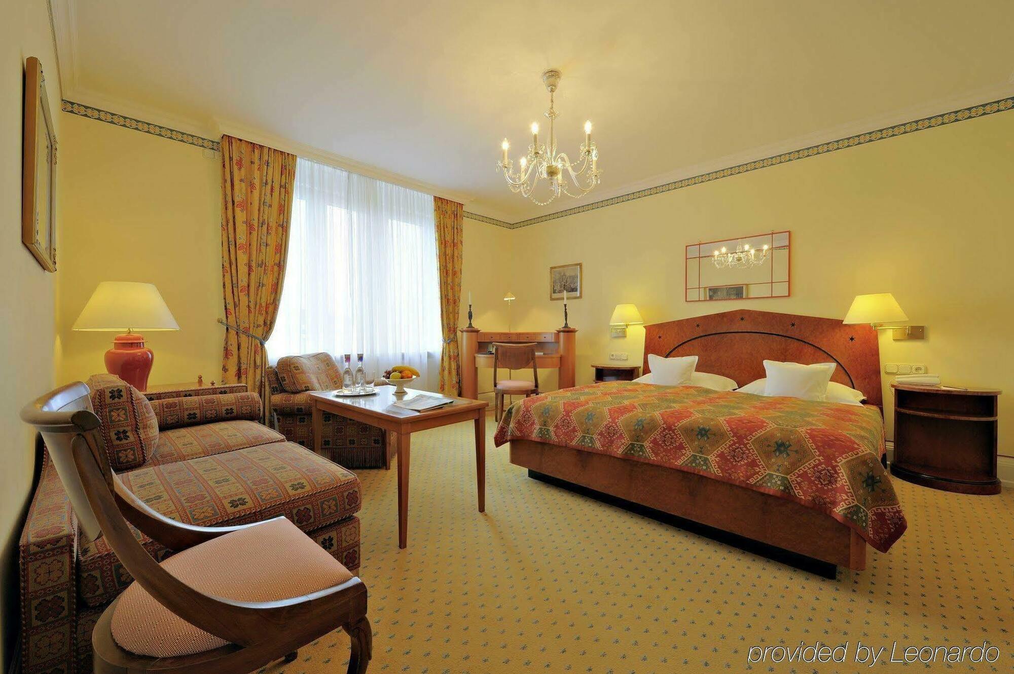 Grandhotel Hessischer Hof - Hotel Frankfurt Франкфурт на Майн Екстериор снимка